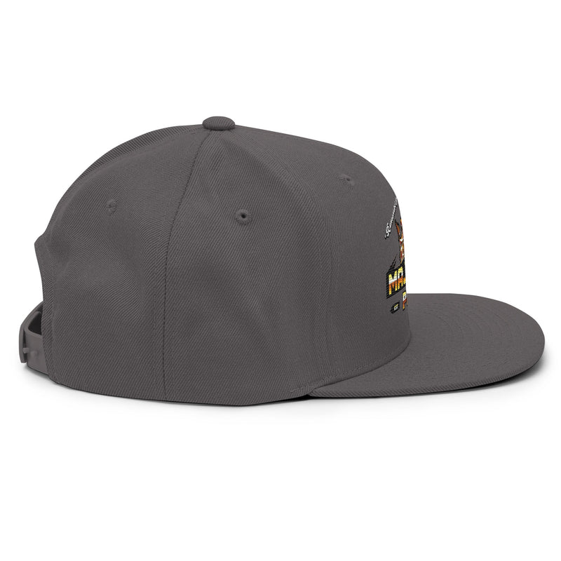 black snapback hat​