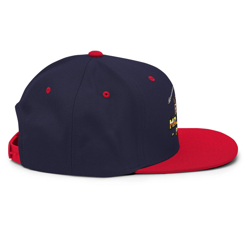  black snapback hat​