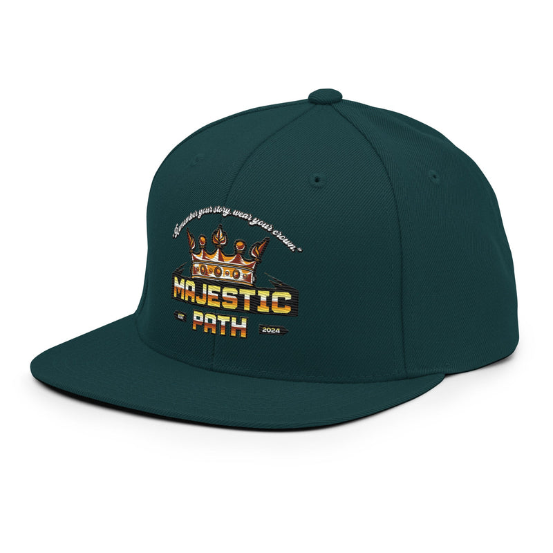  black snapback hat​