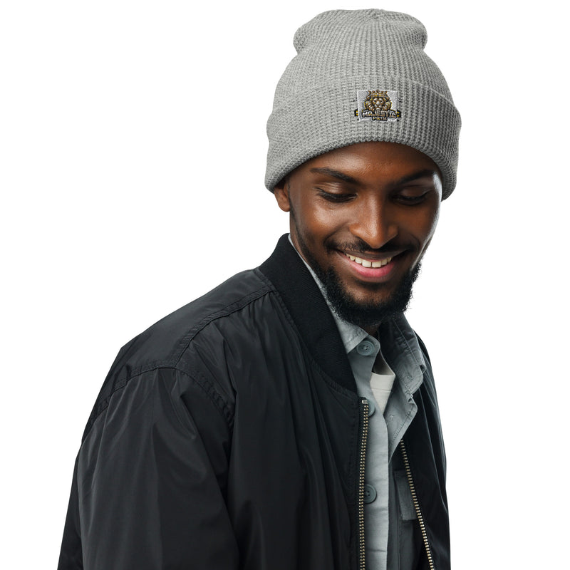 black on black beanie​